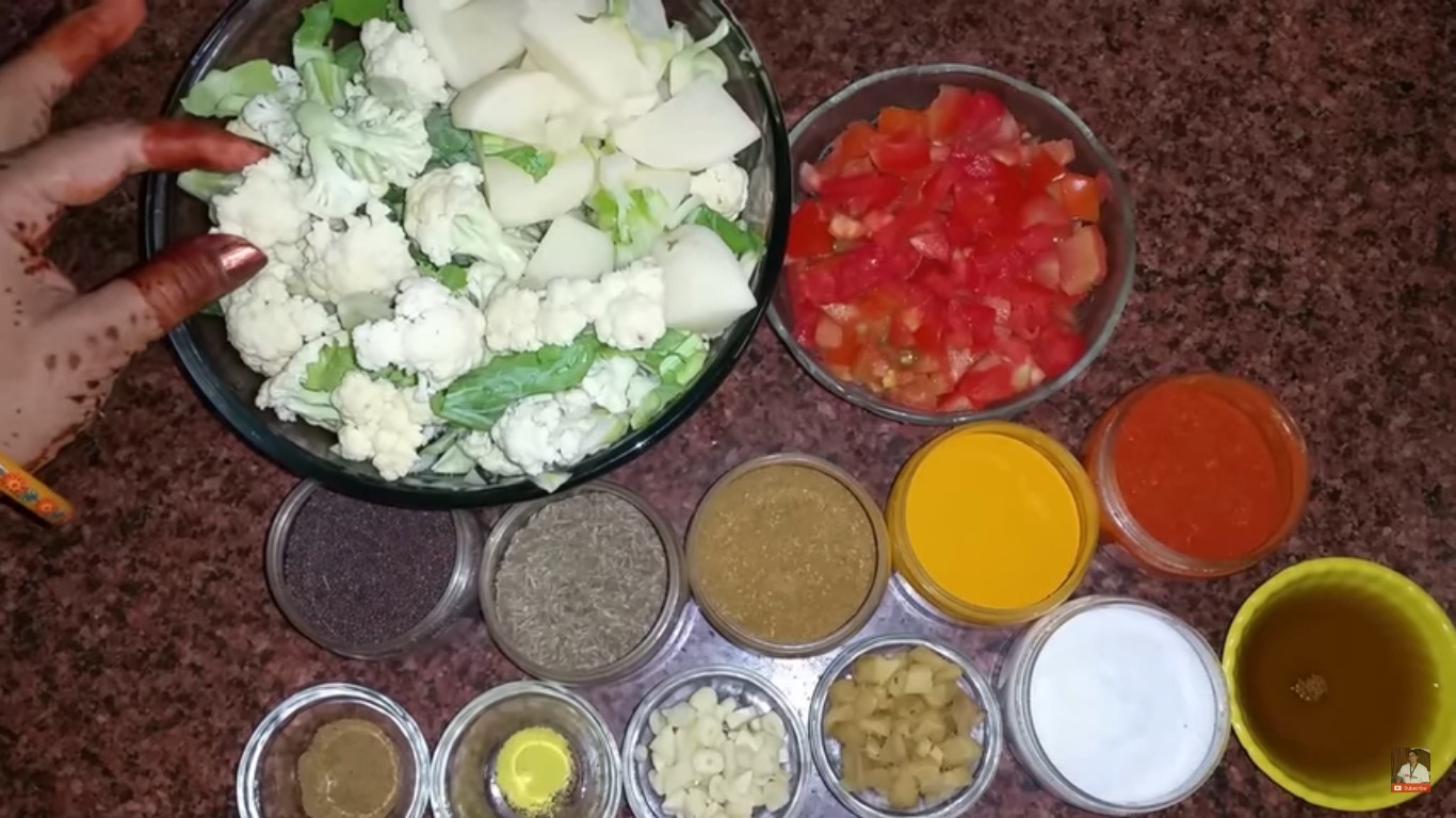 Aloo Gobi Gravy Recipe