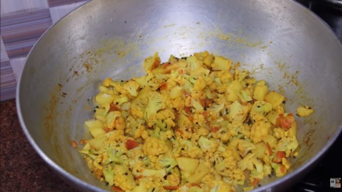 aloo gobhi ki ki sukhi sabzi