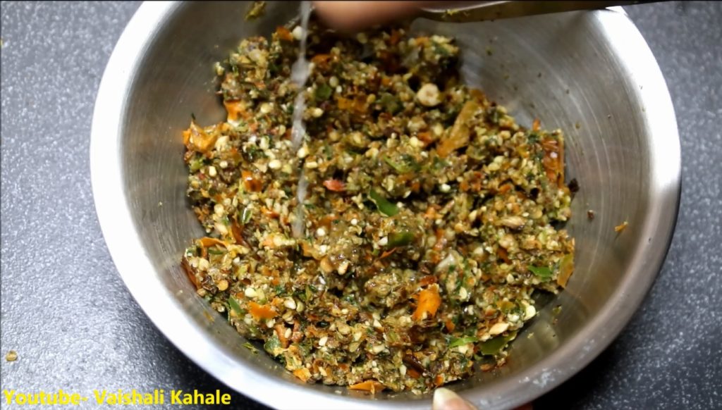 maharashtrian thecha recipe in hindi