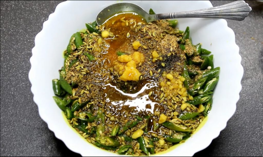 hari mirch ka achar recipe by vaishalikahale