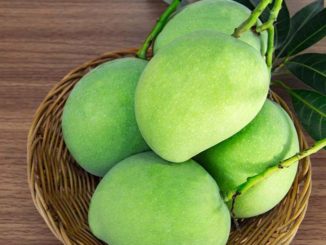 What can be made from raw mango?