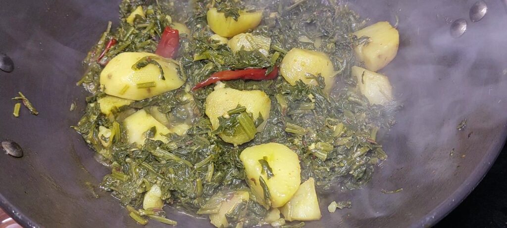 Aloo Palak Curry